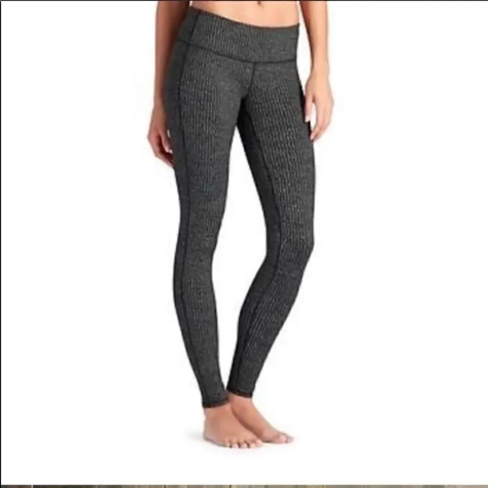 EUC Athleta Chaturanga Leggings Heartbeat Sz Xs